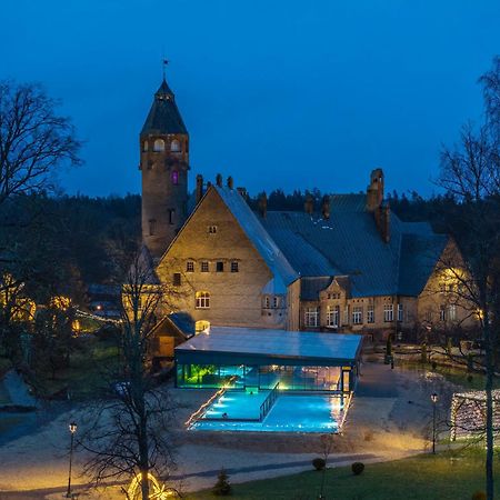 Castle Spa Wagenkuell Taagepera エクステリア 写真