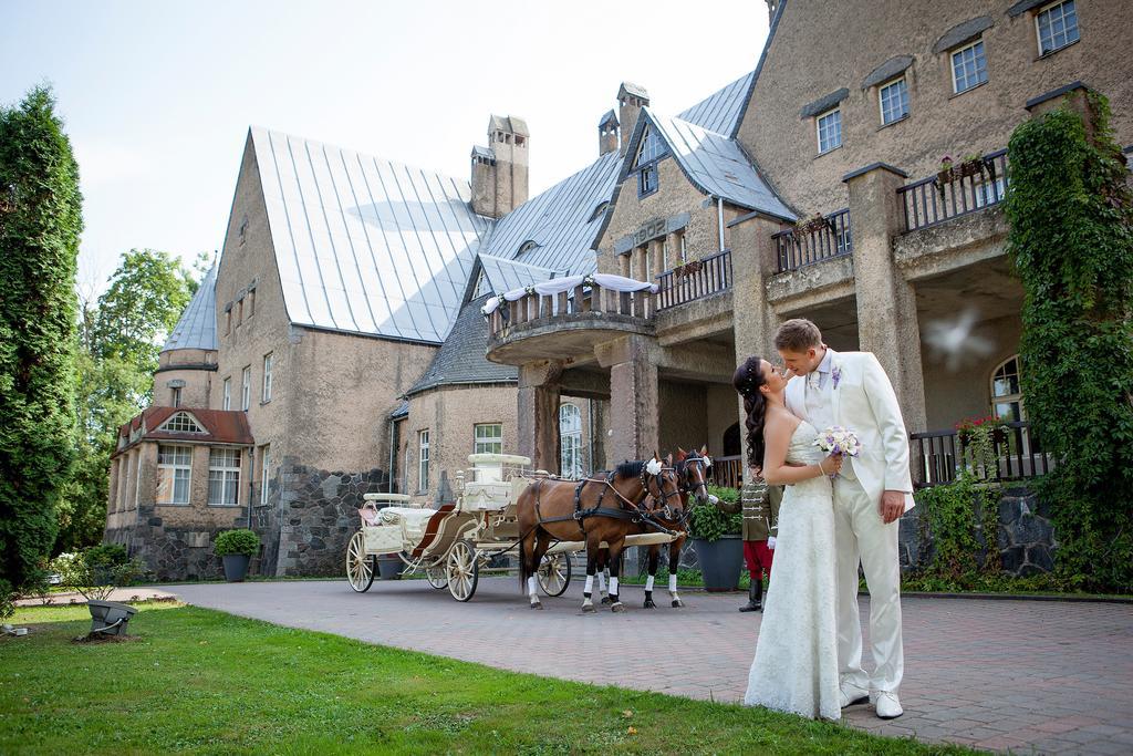 Castle Spa Wagenkuell Taagepera エクステリア 写真