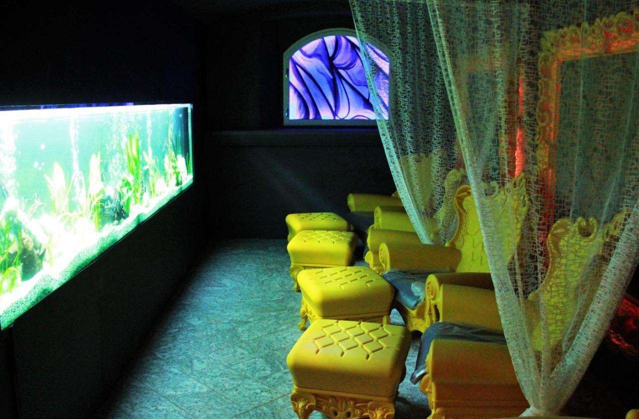 Castle Spa Wagenkuell Taagepera エクステリア 写真