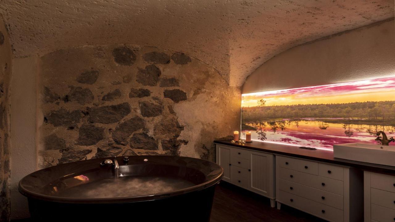 Castle Spa Wagenkuell Taagepera エクステリア 写真